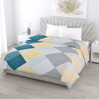 THE HOME STYLE 350TC Super Soft Glace Cotton AC Comforter King Size Double Bed with 1 Flat Bedsheet-90x100 Inch and 2 Pillow Cover ll 4Pc Bedding Set (Only Comforter, Light Iceberg Blue)
