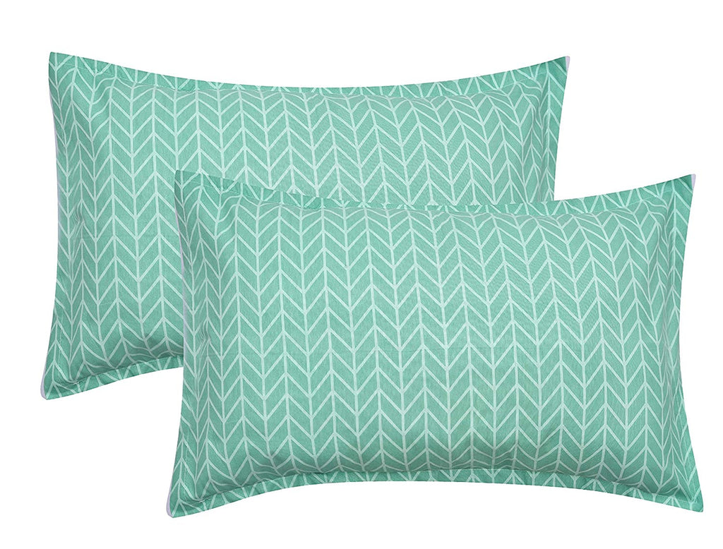 THE HOME STYLE 200TC Supersoft Glace Cotton Printed Flat King Size Double Bed Bedsheet with 2 Pillow Cover (90x100 Inch) (Green Chevron)