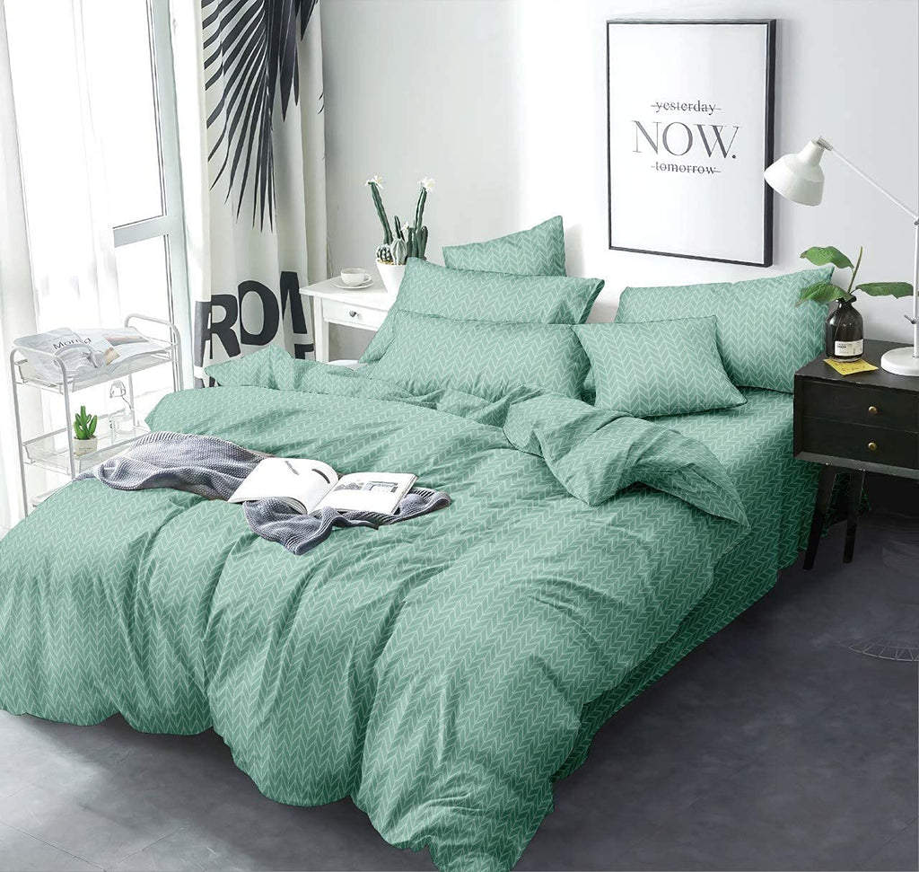 THE HOME STYLE 200TC Supersoft Glace Cotton Printed Flat King Size Double Bed Bedsheet with 2 Pillow Cover (90x100 Inch) (Green Chevron)