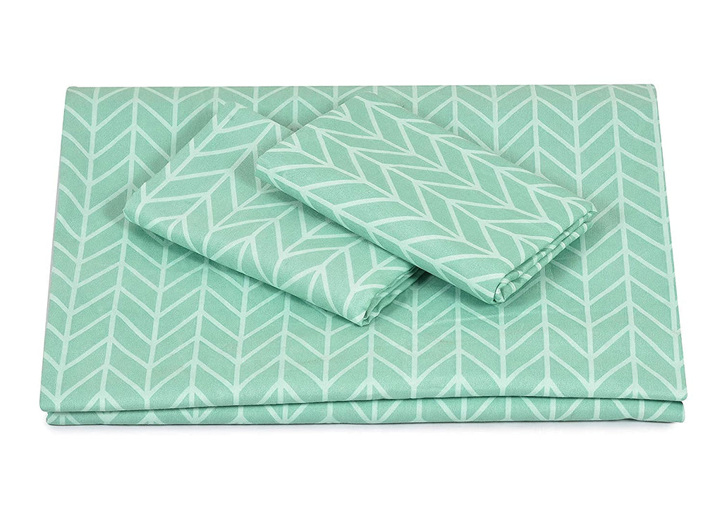 THE HOME STYLE 200TC Supersoft Glace Cotton Printed Flat King Size Double Bed Bedsheet with 2 Pillow Cover (90x100 Inch) (Green Chevron)